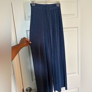 Blue Capri Pants (S-M)